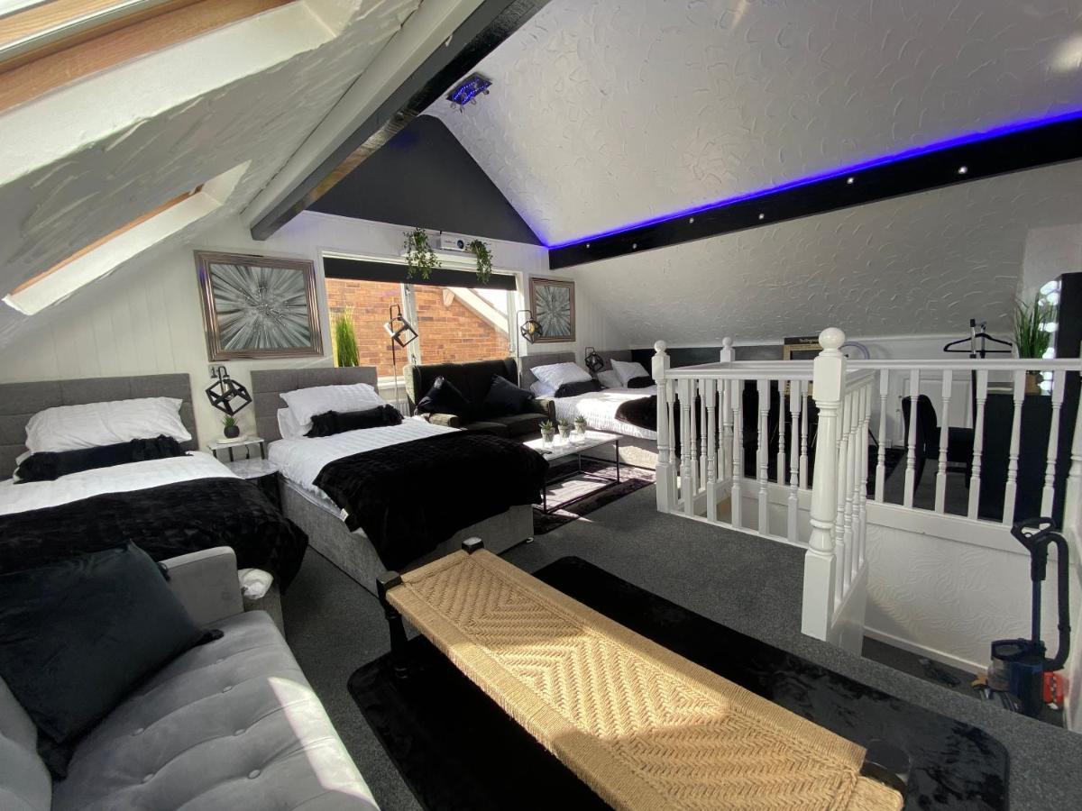 New…The Hottub House Blackpool Pleasure Beach Exteriör bild
