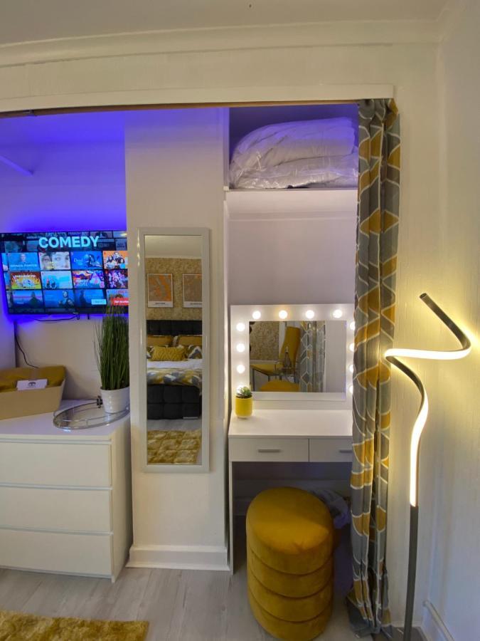 New…The Hottub House Blackpool Pleasure Beach Exteriör bild